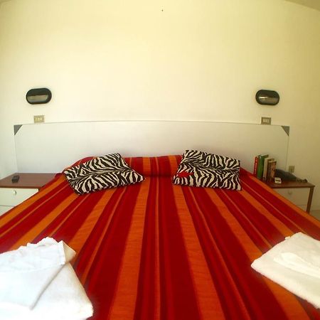 Hotel Mehari Riccione Zewnętrze zdjęcie