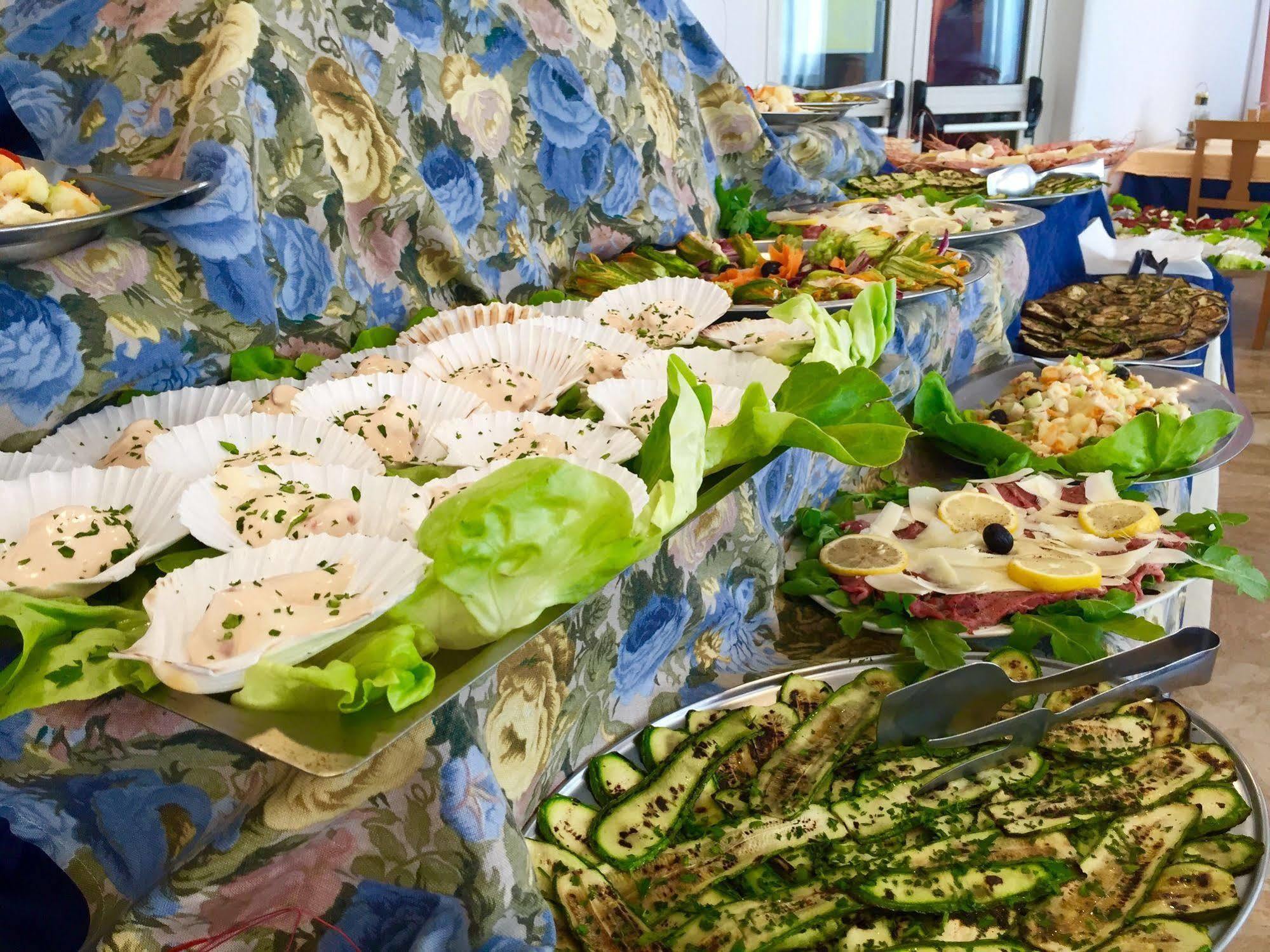 Hotel Mehari Riccione Zewnętrze zdjęcie