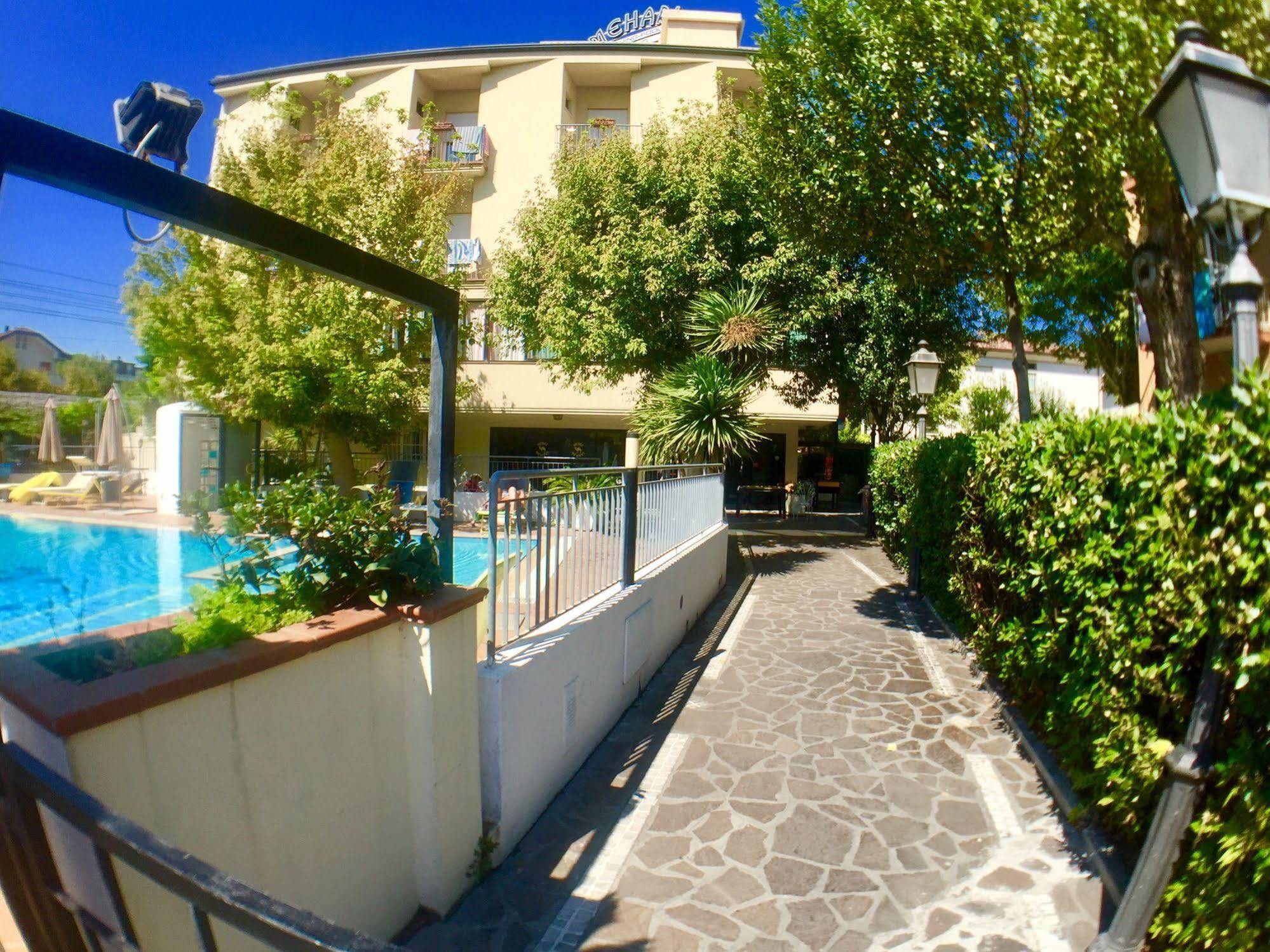 Hotel Mehari Riccione Zewnętrze zdjęcie