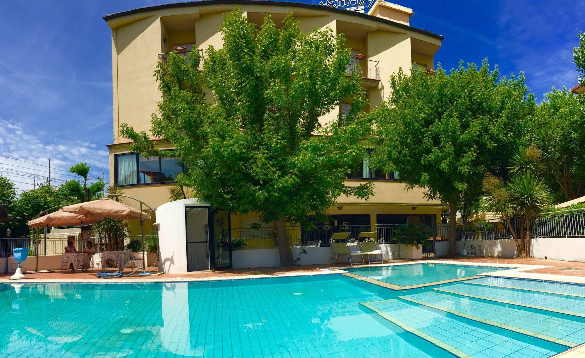 Hotel Mehari Riccione Zewnętrze zdjęcie